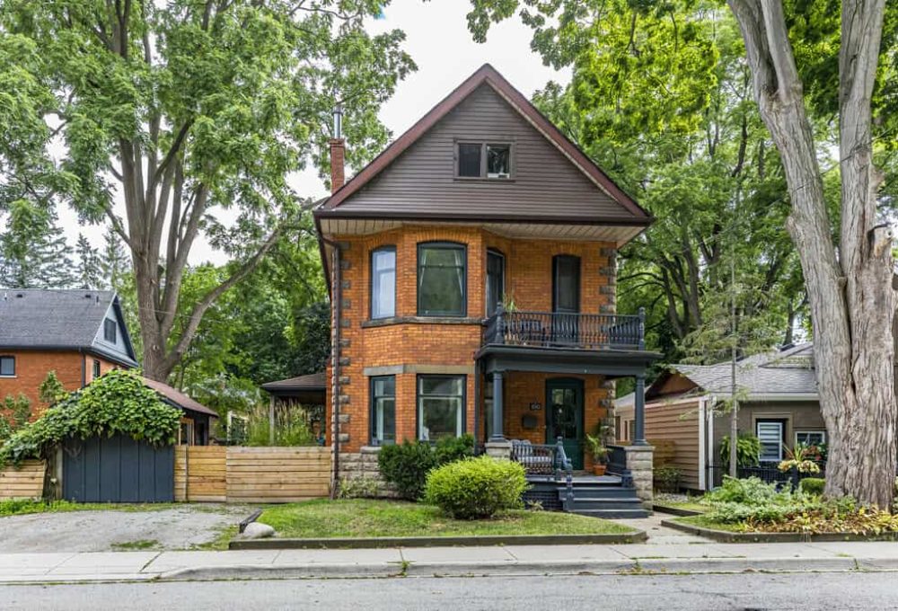 100 Victoria Street, Dundas