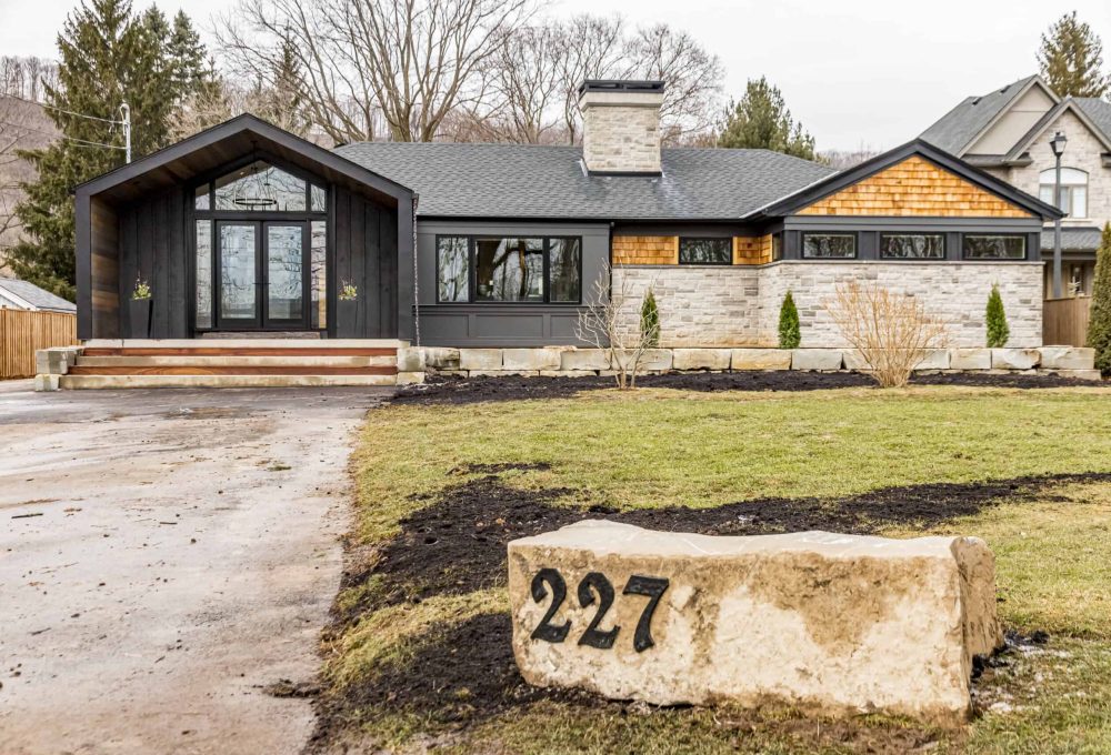 227 York Road, Dundas