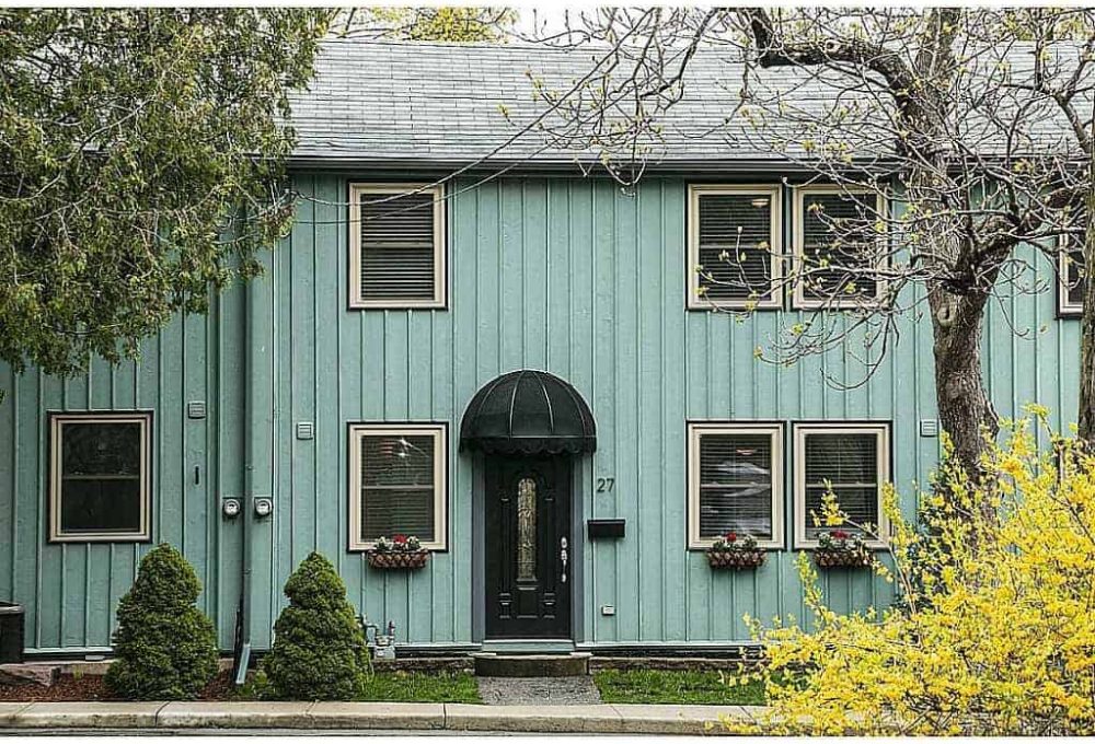 27 bond dundas